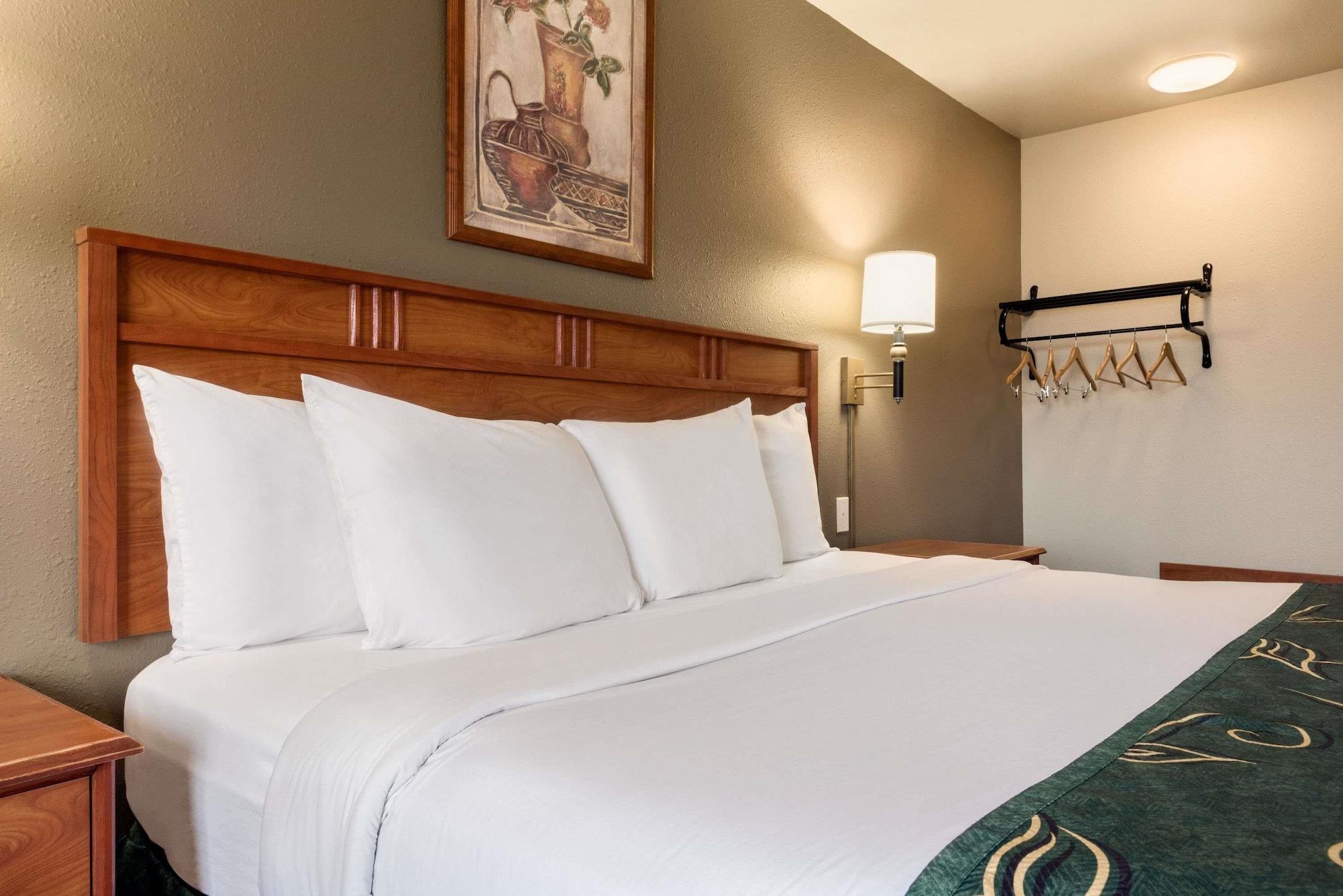 Travelodge By Wyndham Missouri Valley Ngoại thất bức ảnh